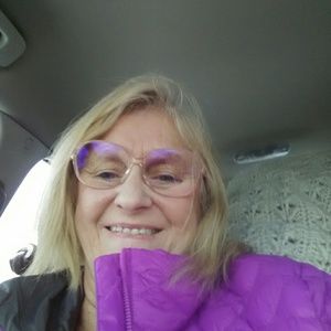 Meet your Posher, Kathleen